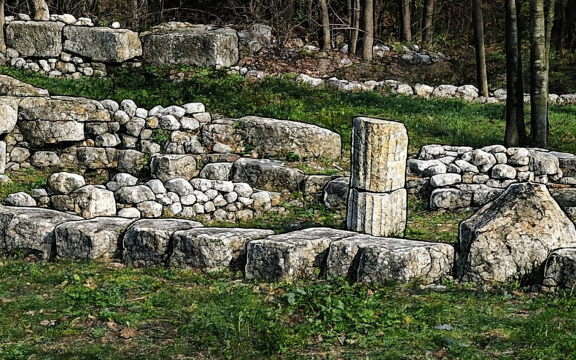 3BBFF67B-DEC6-4B16-BDD6-471B89B48032